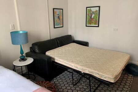 Cute Heritage Studio , Pools And Gym! Auckland Extérieur photo
